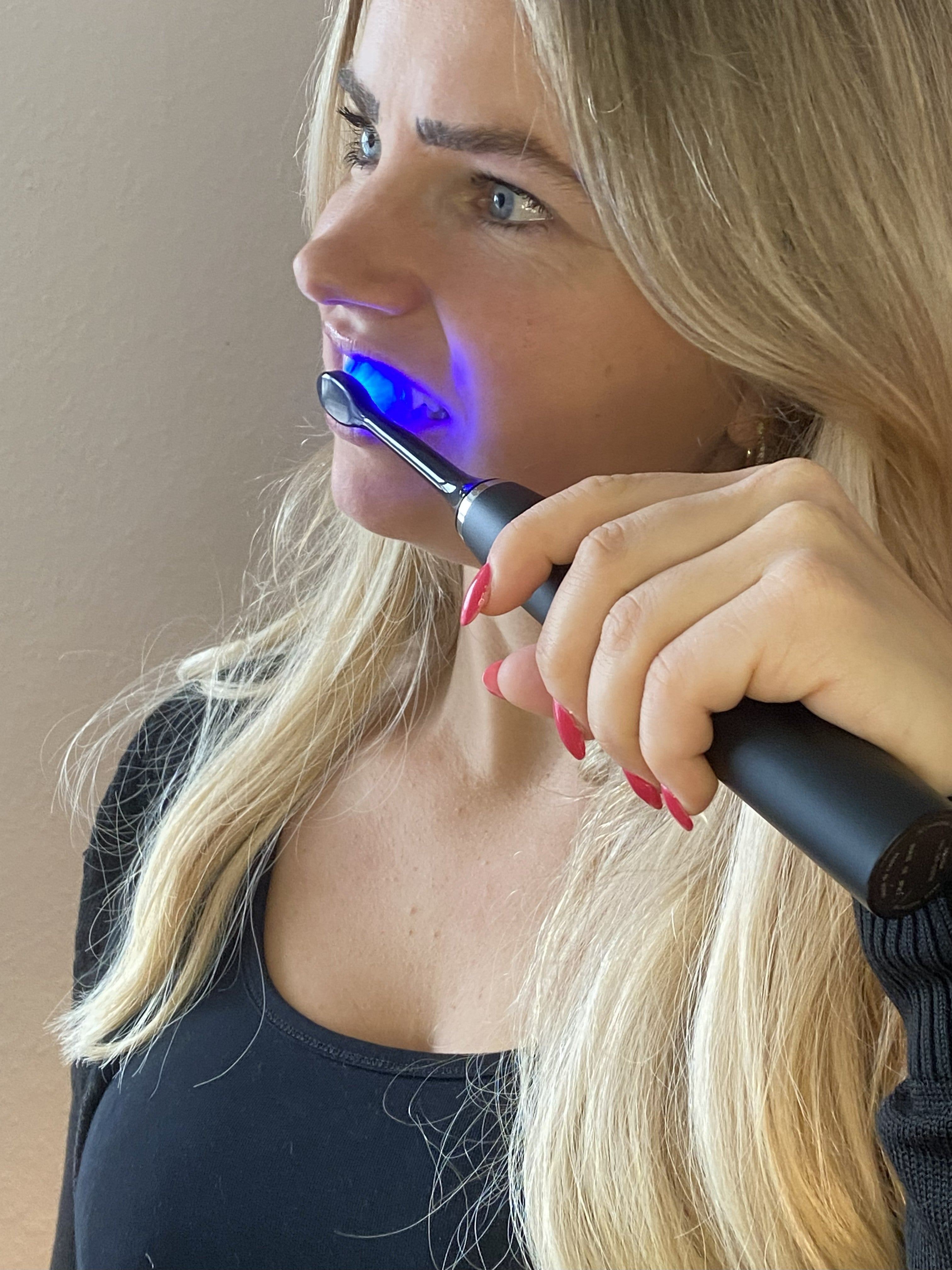 Elektrisk LED Tandbørste med LED lys!